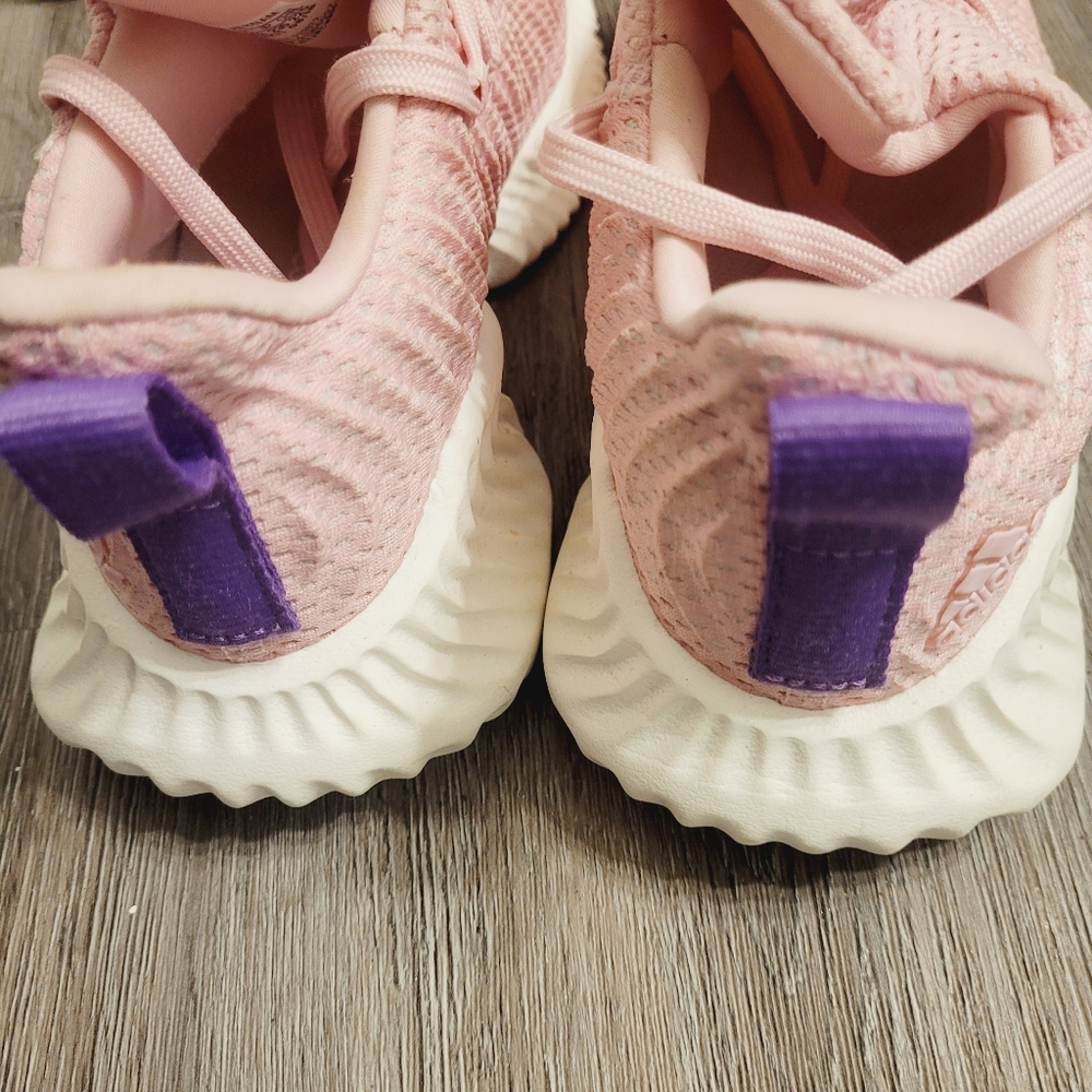 ADIDAS SHOES - Picture 5 of 6